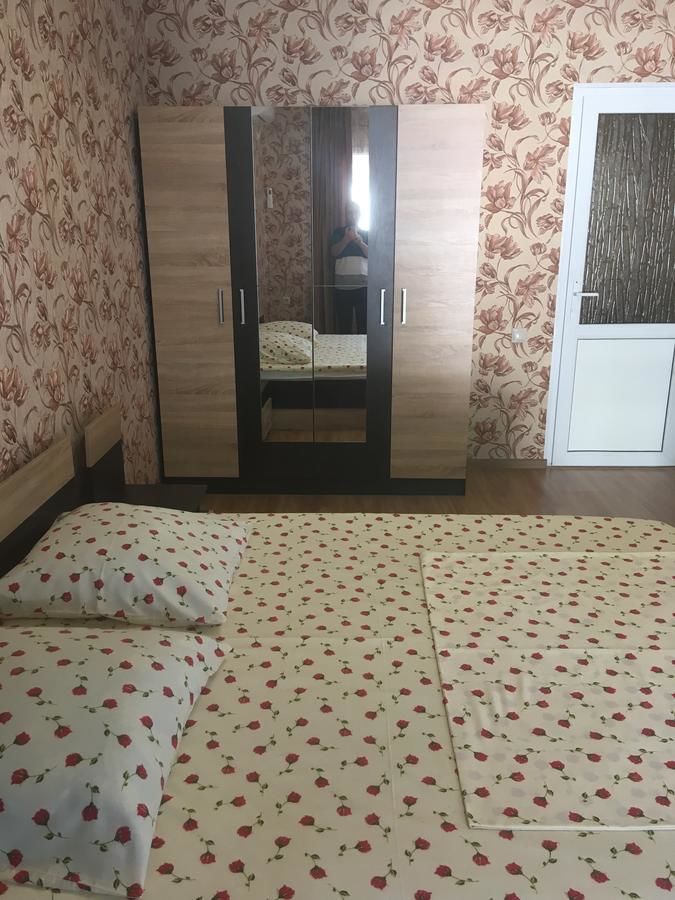 Гостевой дом Davido Hotel Гагра
